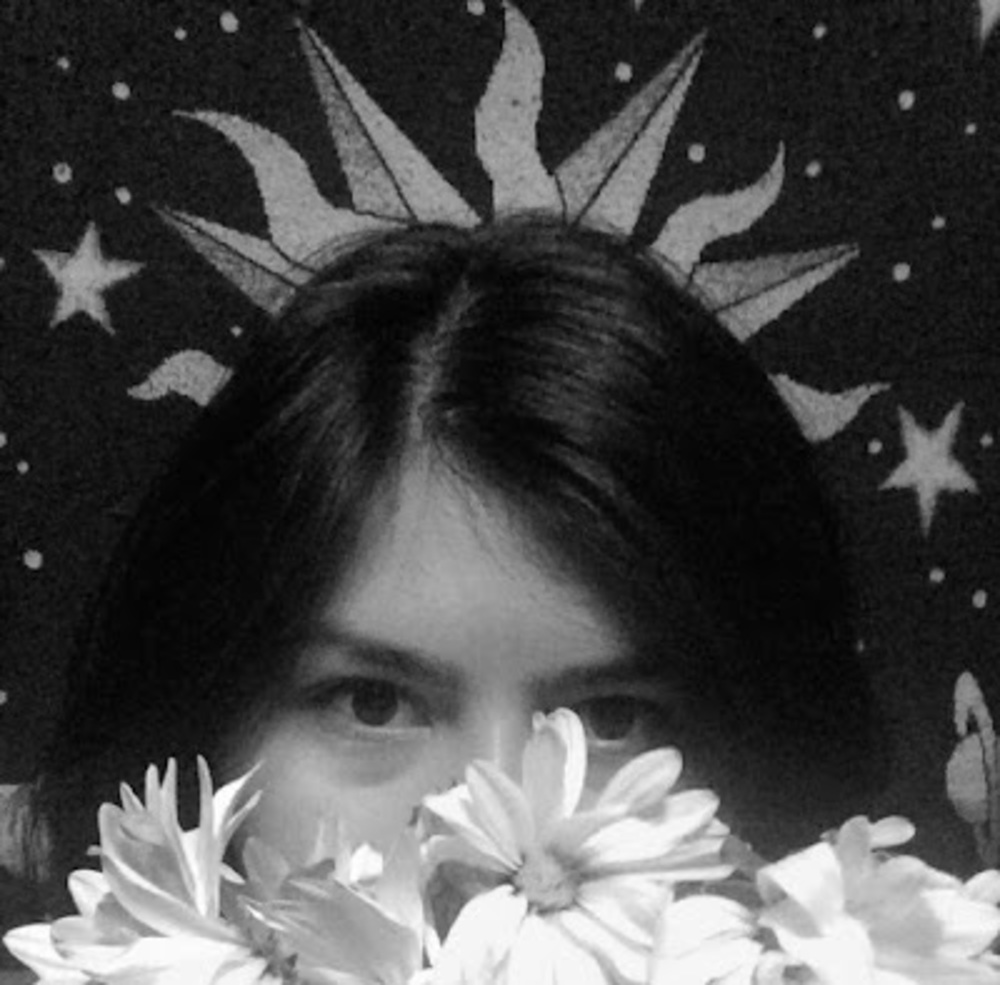 Meet your Posher, Lily